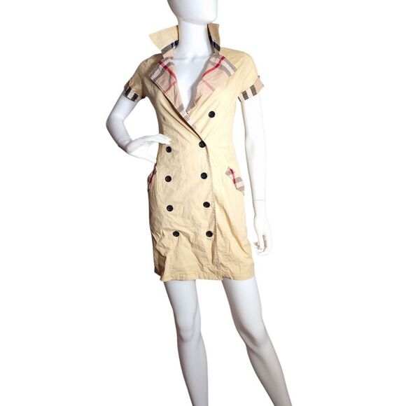 Burberry Beige Double-Breasted Trench Dress - Picture 3 of 8